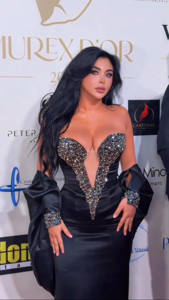 مريم سبليني تحت الأضواء: احتفال بعيد ميلاد وإطلالة في الموريكس دور