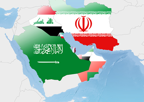 على وقع تصعيد متزامن وتحركات دبلوماسية لاحتواء الأزمات على وقع تصعيد متزامن وتحركات دبلوماسية لاحتواء الأزمات