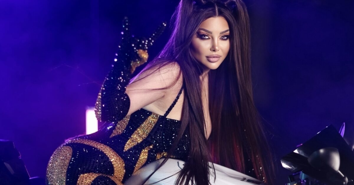 مقطع رولا يموت «Maniac Psycho Toxic» يسبق إطلاق مشروع ROLA POP مقطع رولا يموت «Maniac Psycho Toxic» يسبق إطلاق مشروع ROLA POP